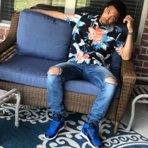 Meet your Posher, Tyler